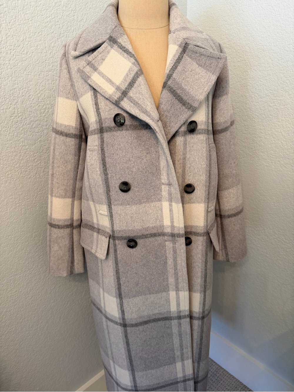 Ann Taylor Gray Plaid Double Breasted Coat XS - Picture 2 of 7
